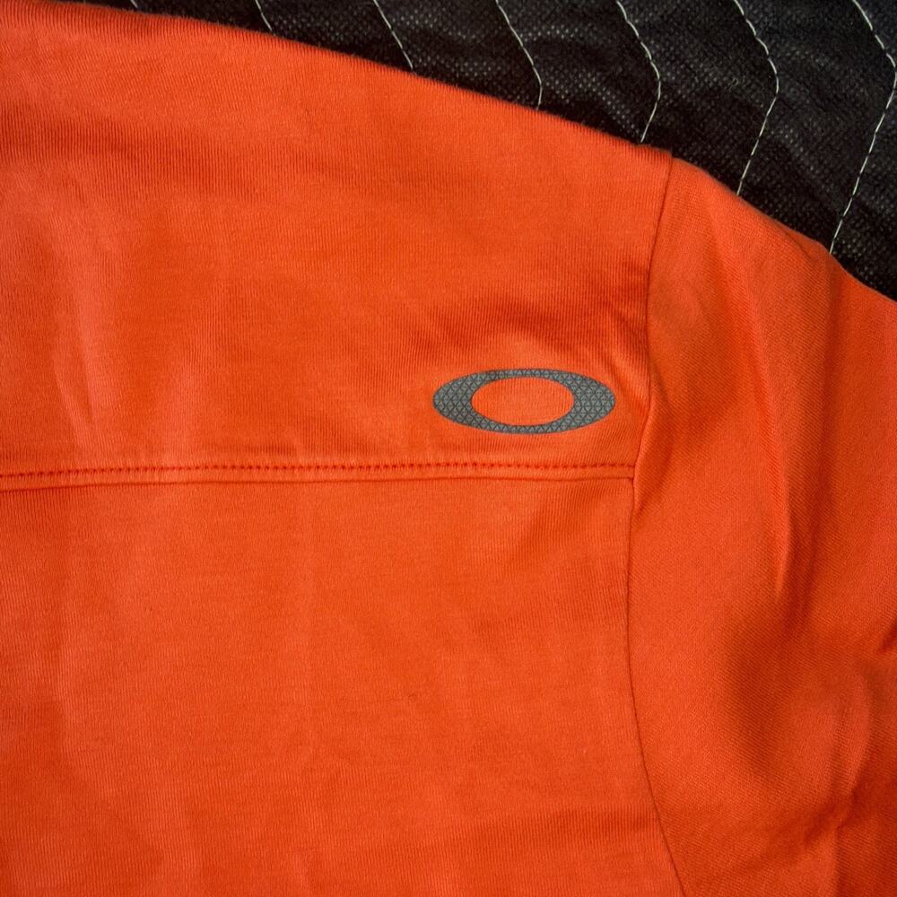 Oakley Hydrolix Shirt Men Large Orange Short Sleeve Athletic Zipper Pocket Gym - Picture 7 of 7
